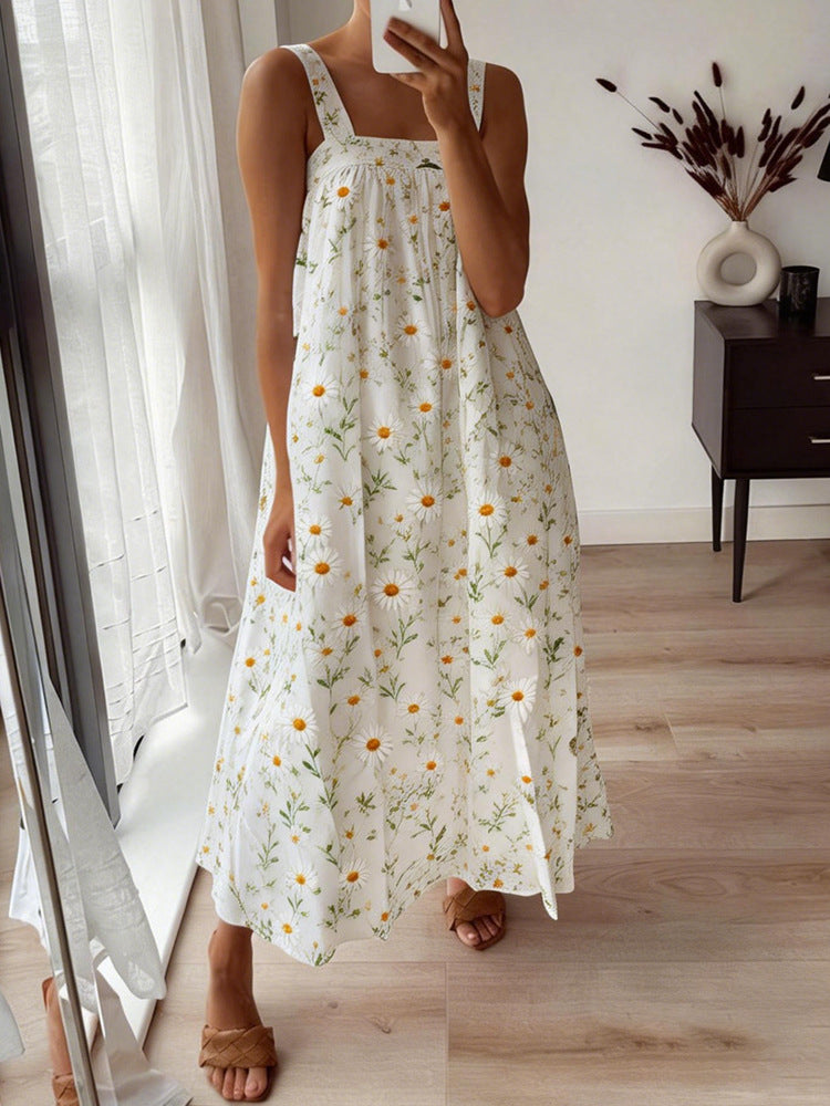 Casual Slip Dress With A Square Neckline And A Standard Digital Print
