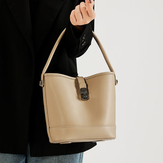 Women's Fashion High Quality Cowhide Bucket Bag