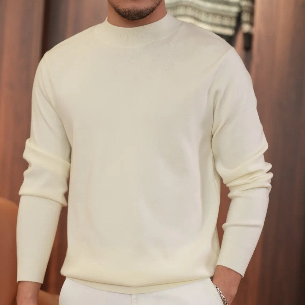 Round Neck Knitted Sweater With High Quality