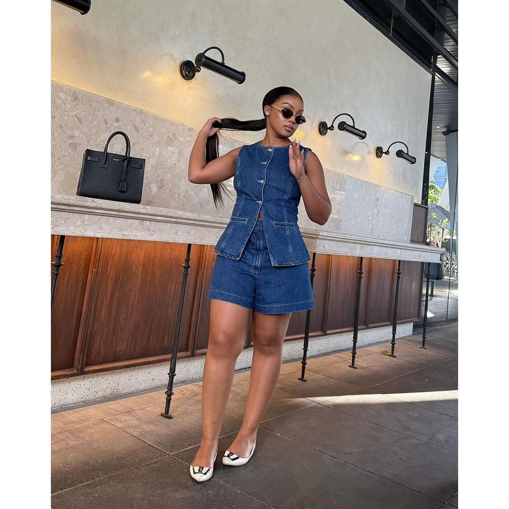Sleeveless Top And Shorts Set For Women