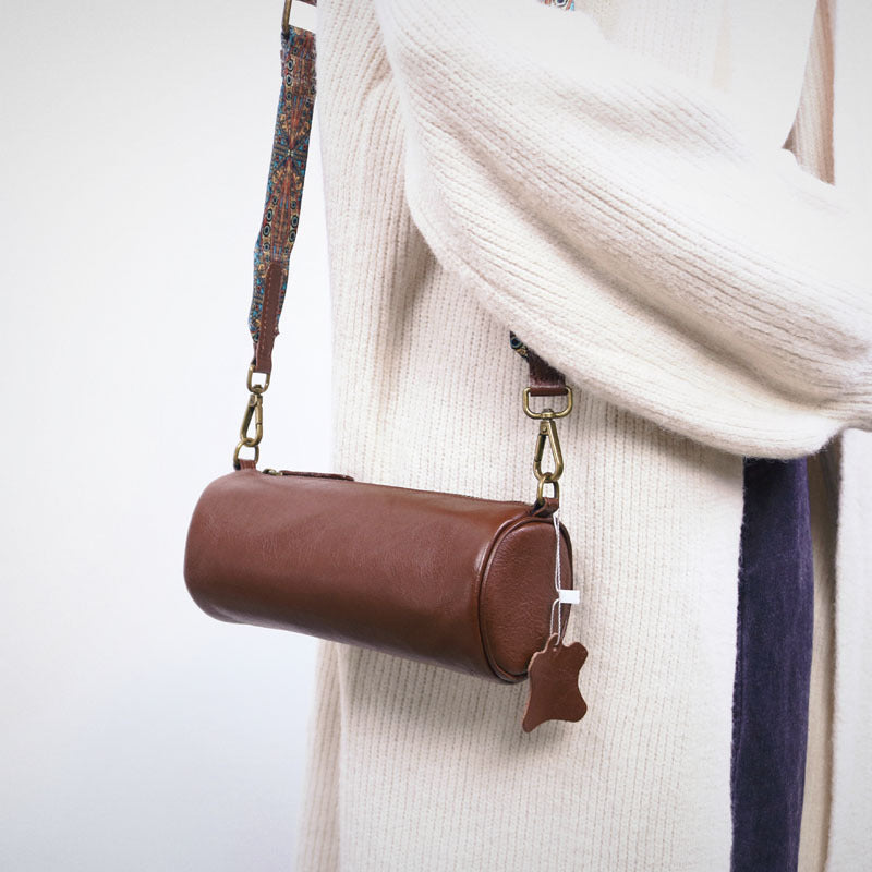 Top Layer Cowhide Leather Single-shoulder Bag Wide Shoulder Strap Round Bag