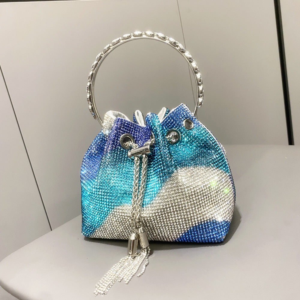 Taske med diamanter, håndtag og skulderrem/crossbody-strop