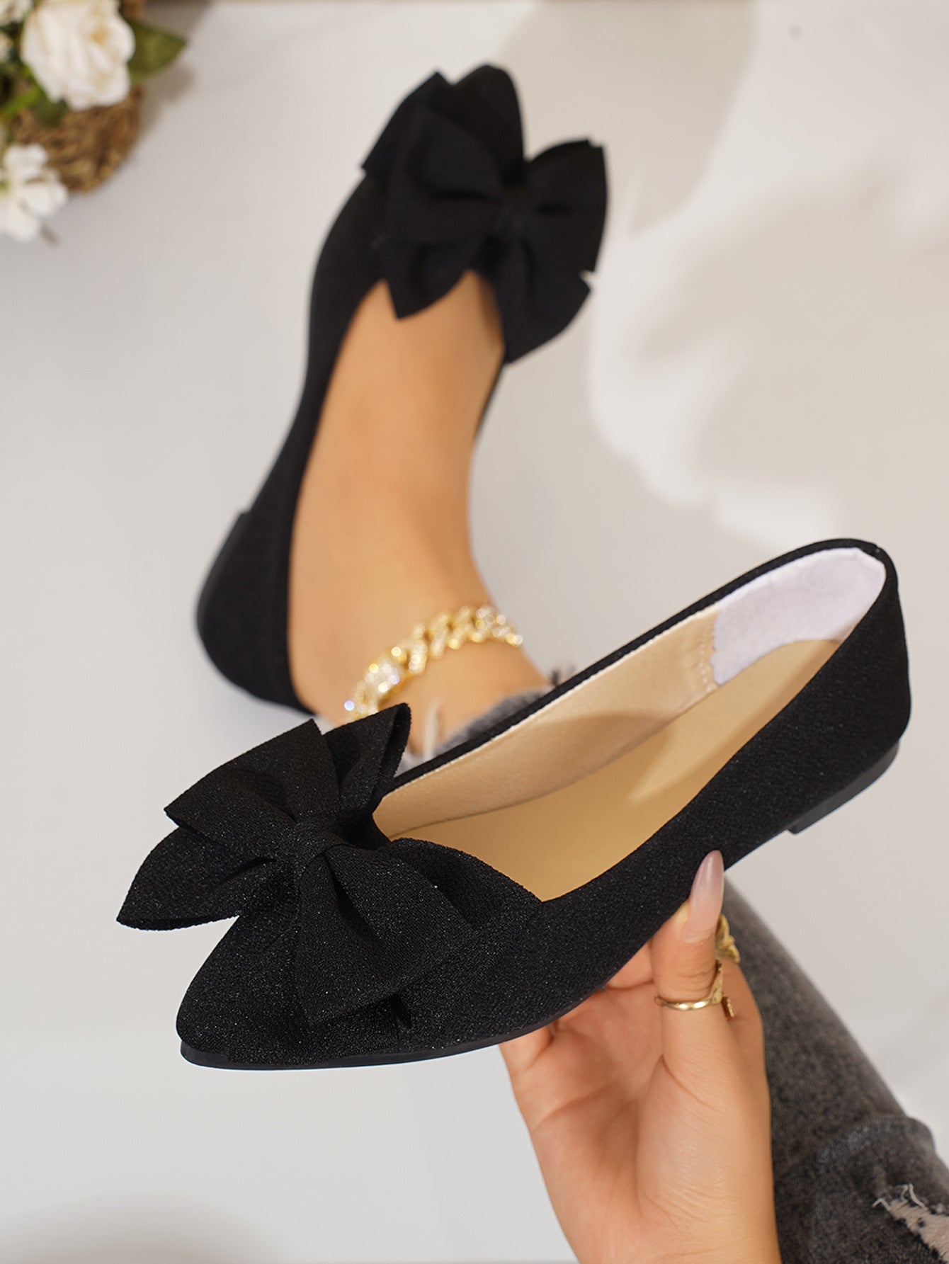 Plus-size Bow-tie Pointed-toe Slip-on Shoes