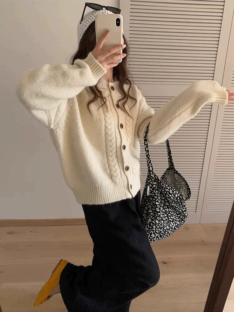 Loose Outer Wear Niche Knitted Cardigan Top