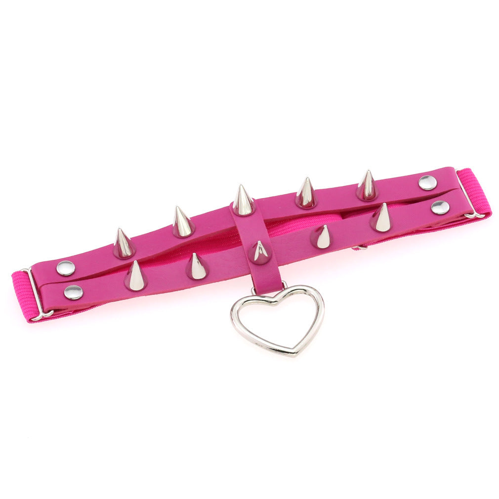Double Row Spike Rivet Peach Heart Pendant Leg Ring