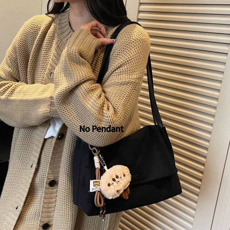Retro High-capacity Versatile Shoulder Bag For Casual And Commuter Use