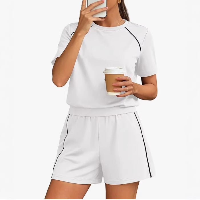 Kvinders Afslappede Kortærmede T-Shirt og Shorts Sæt