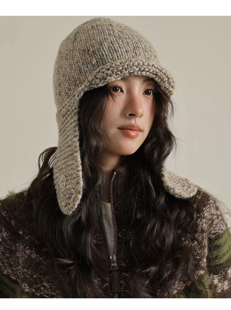 Retro Face-looking Small Mixed Color Woven Knitted Earmuffs Hat