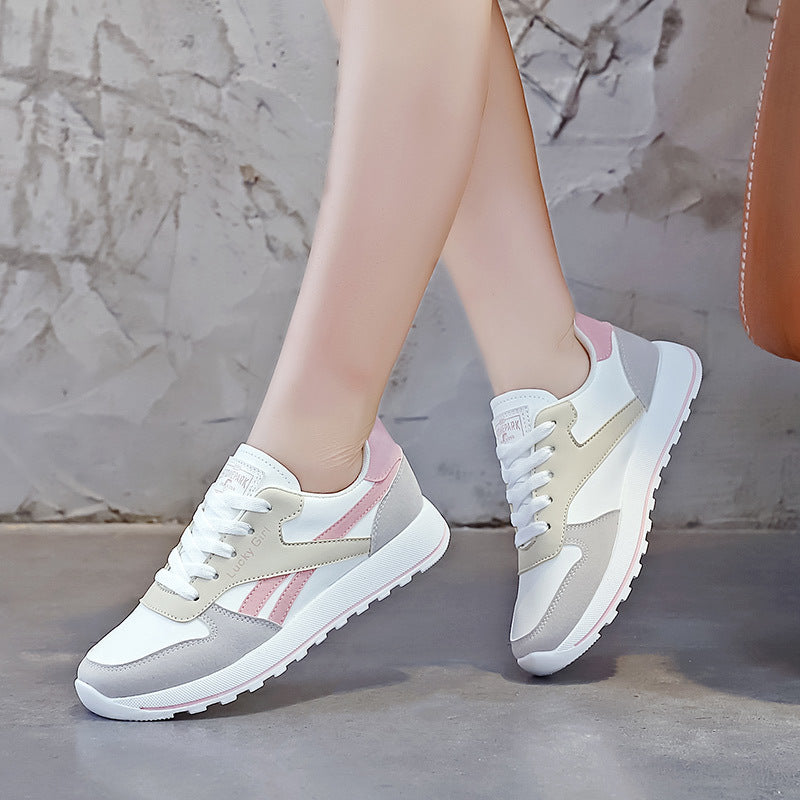Kvinders nye åndbare sneakers med tyk sål i mesh, der passer til alt