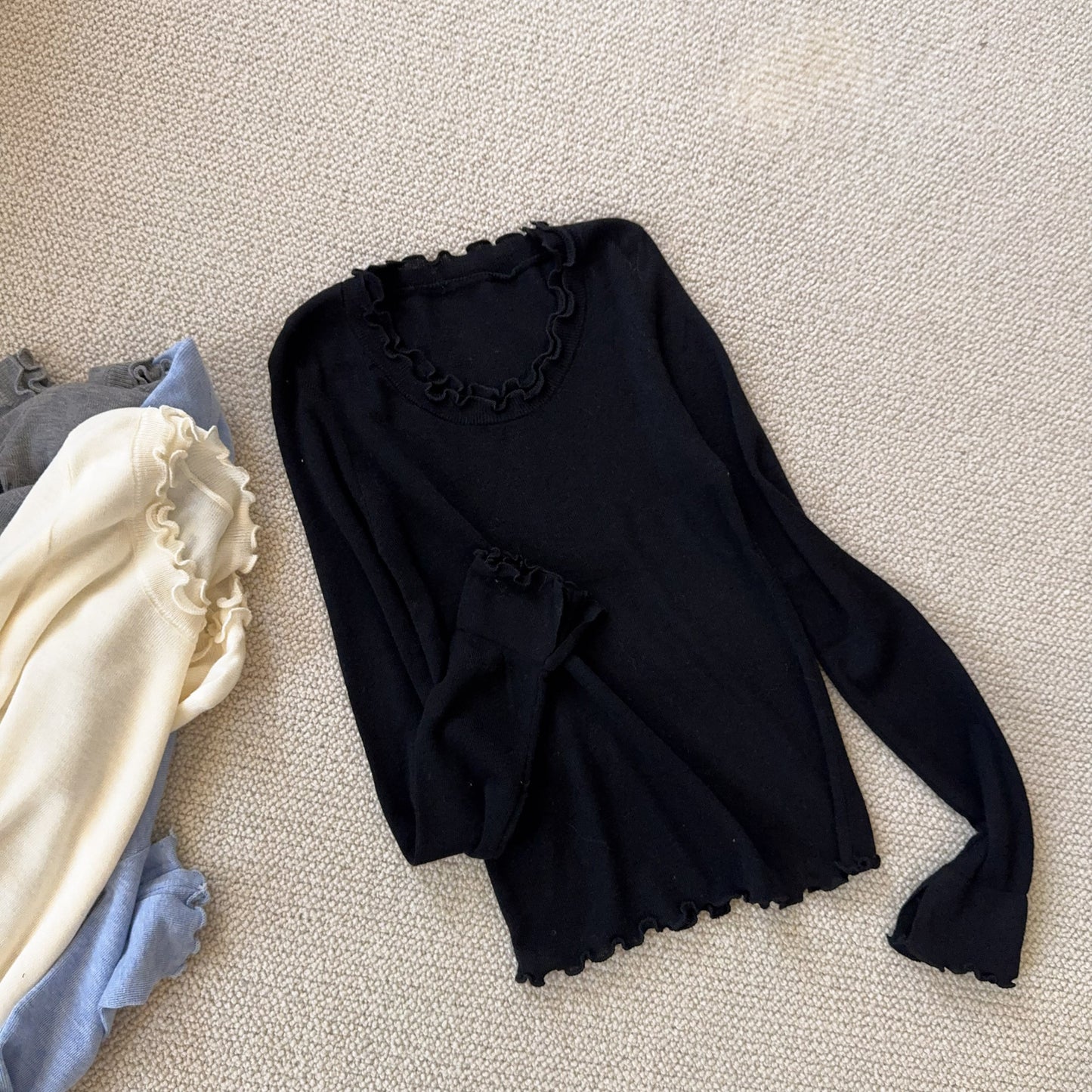 Women's Autumn And Winter Design Soft And Skin-friendly Base Shirt