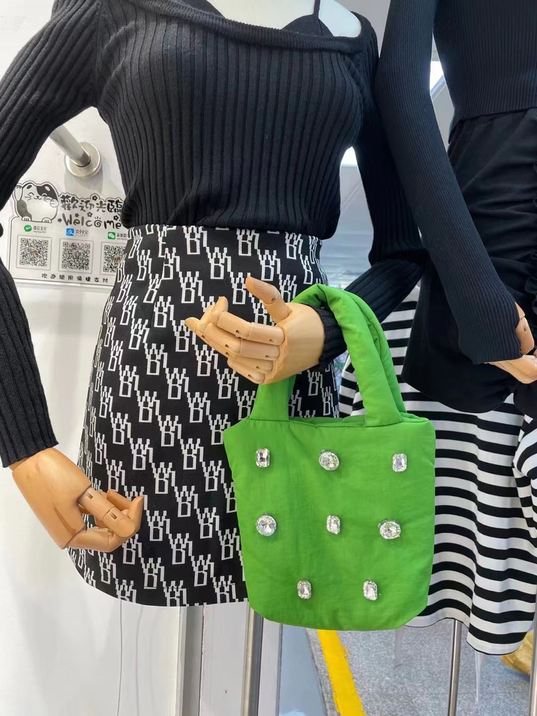 Soft Handle Zipper Pocket Casual Soft Surface Tote Bag