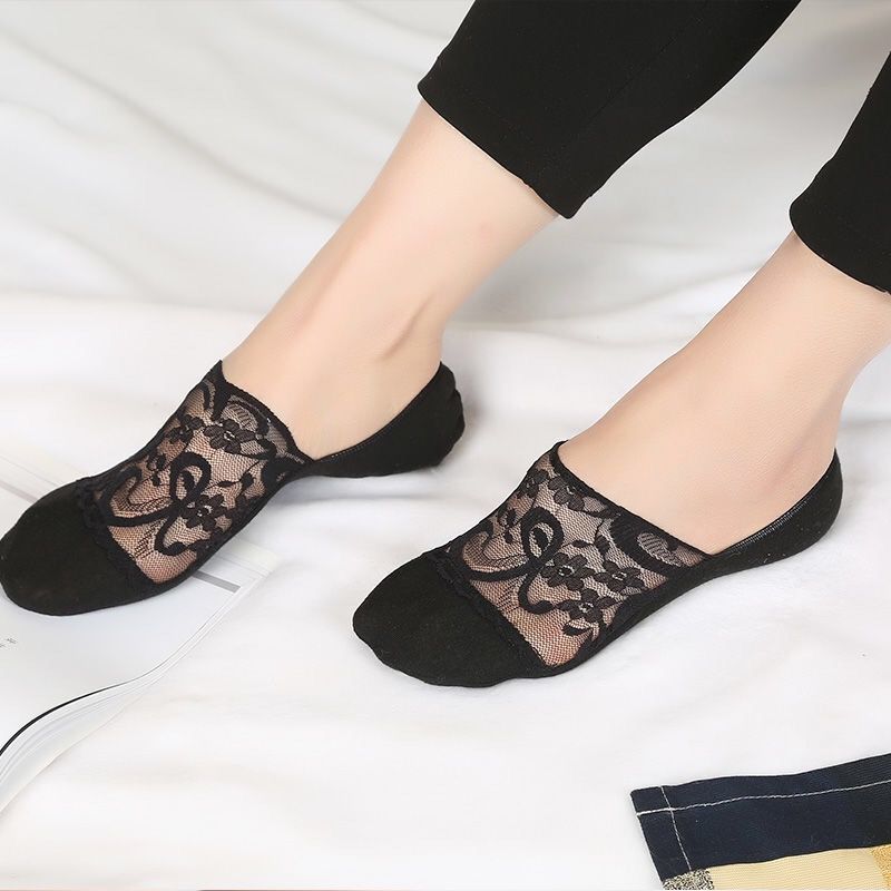 Women's Fashion Shallow Lace Boat Socks
