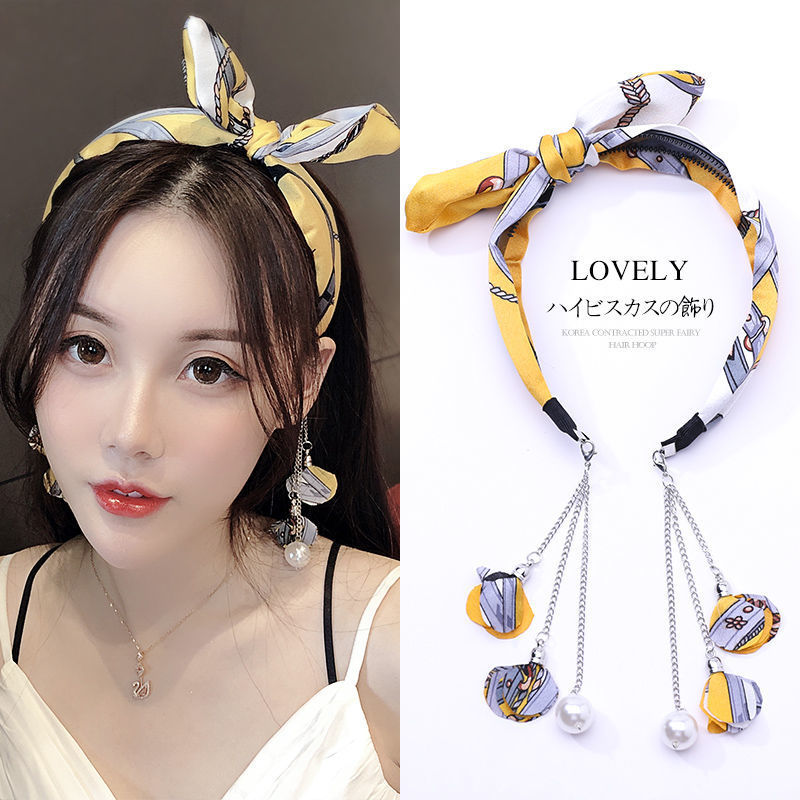 Bow tie hair tie