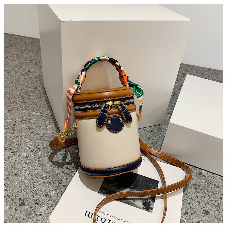 Special-interest Design Cylinder Portable Messenger Bag
