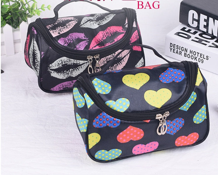 Cute Peach Heart Korean Style Fashionable Polka Dot Handbag
