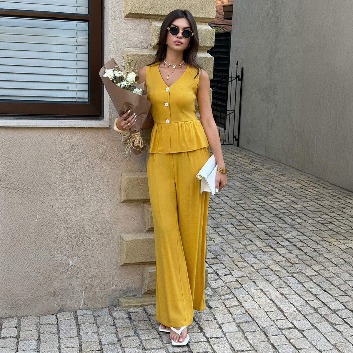 Women's V Neck Solid Color Sleeveless Jacket Set