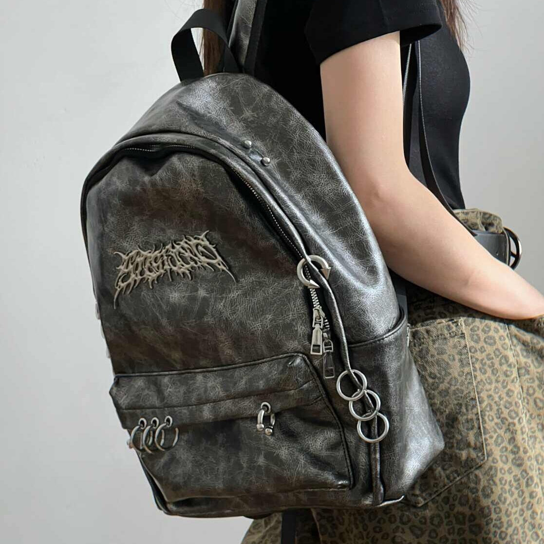 Dark Punk Puncture Rivet Fashionable Retro Large Capacity Backpack For Students