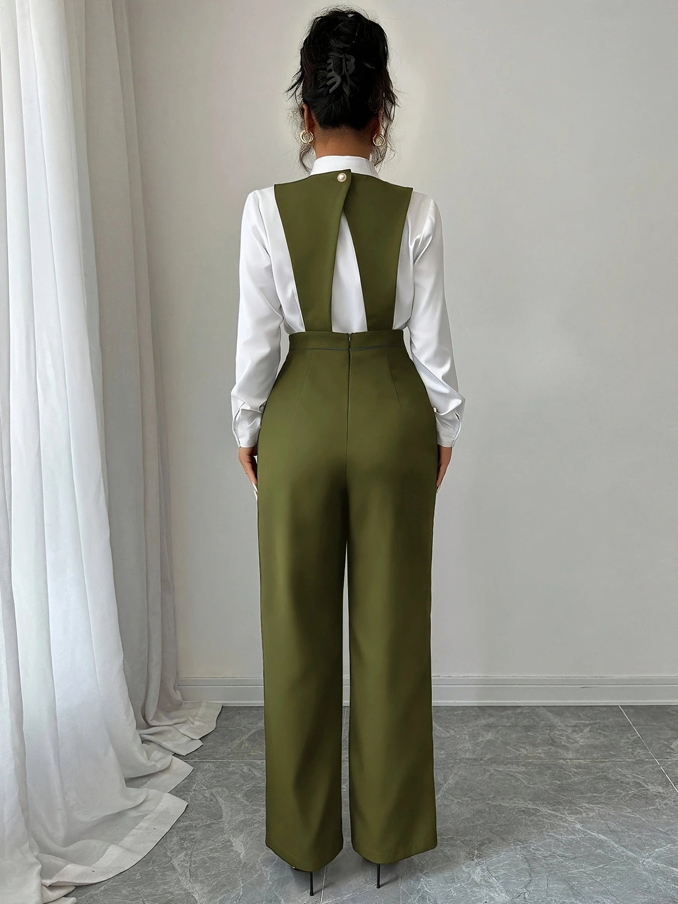 Fashionable Commuter Solid-Color Slim-Fit Sleeveless Suspender Jumpsuit