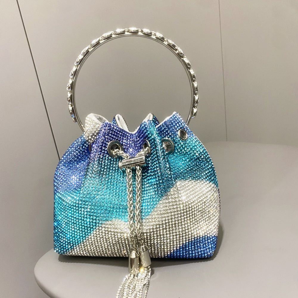 Taske med diamanter, håndtag og skulderrem/crossbody-strop