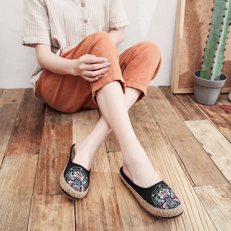 Women's Fashionable Summer New Baotou Half Slippers