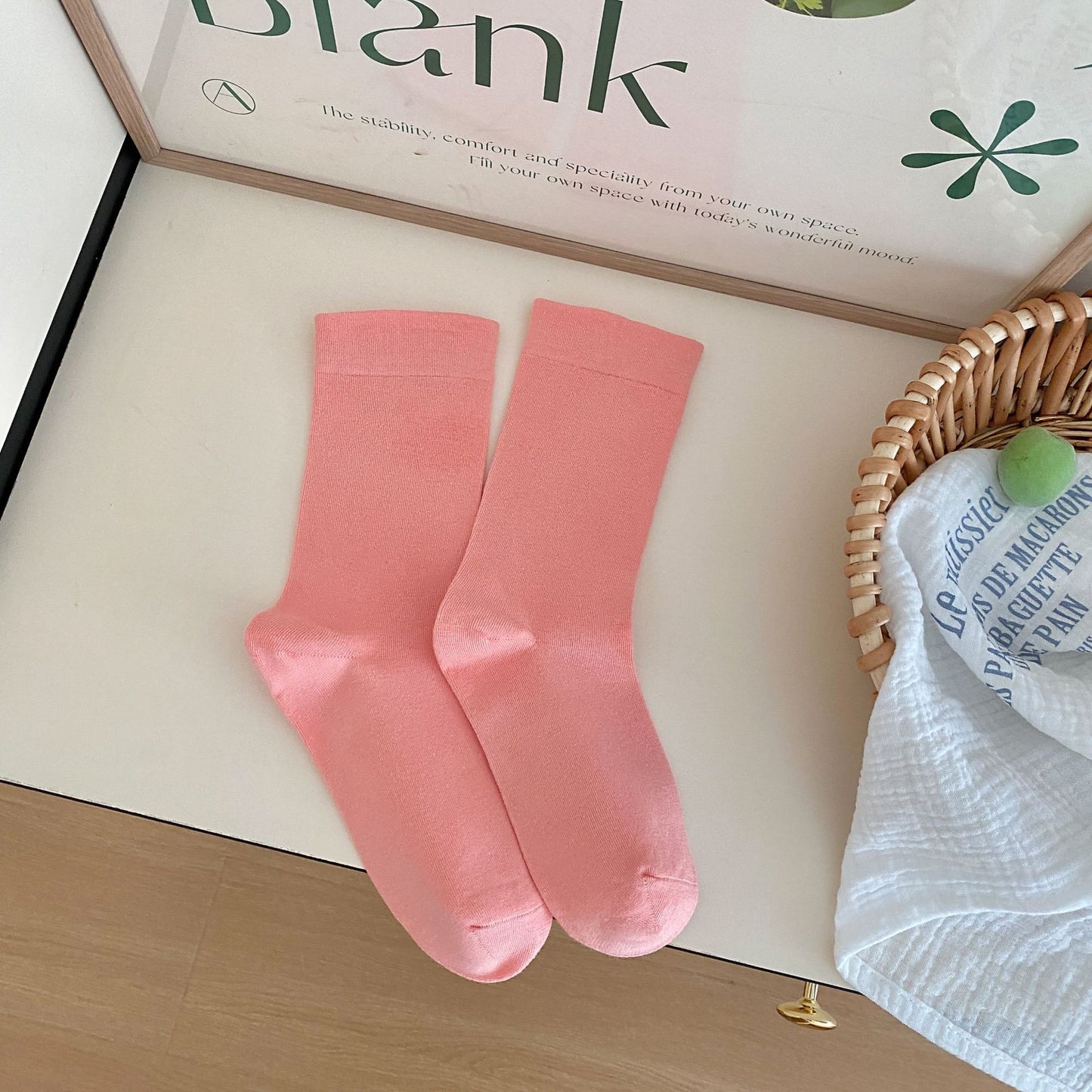 Women's Fashion Pure Cotton Mid-calf Length Socks