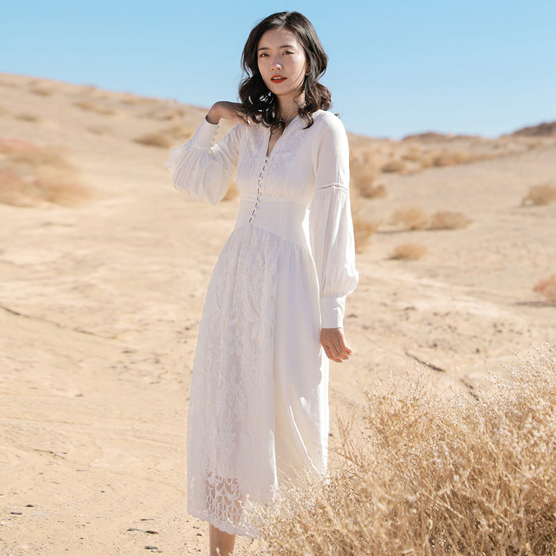 High Waisted And Slim Looking Long Skirt For Vacation