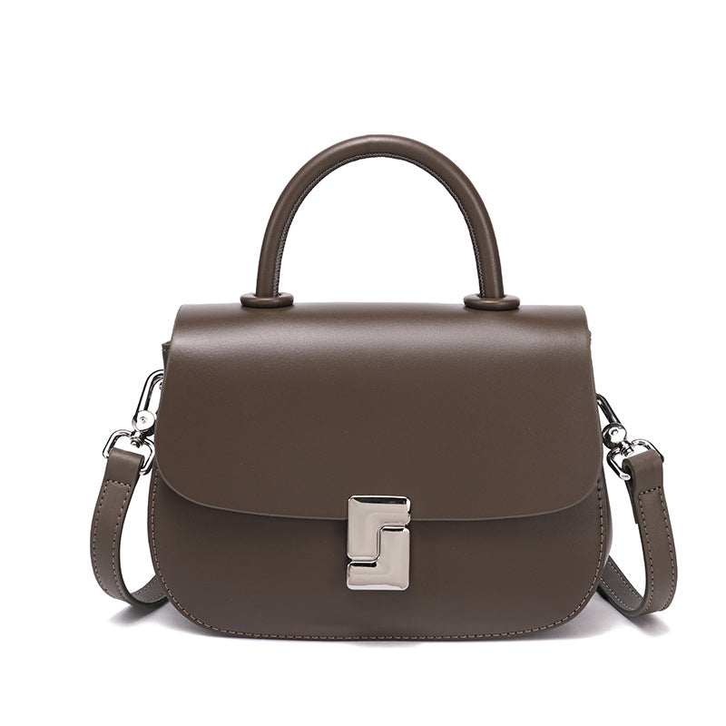Retro Exquisite Leather Handbag Women's Shoulder Crossbody Saddle Bag
