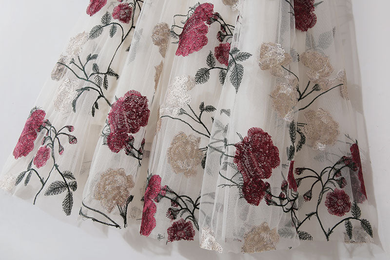 Vintage High Waist Slim Embroidery Big Flower Fashion Sweet Mesh Mid Length Fairy Half Length Dress