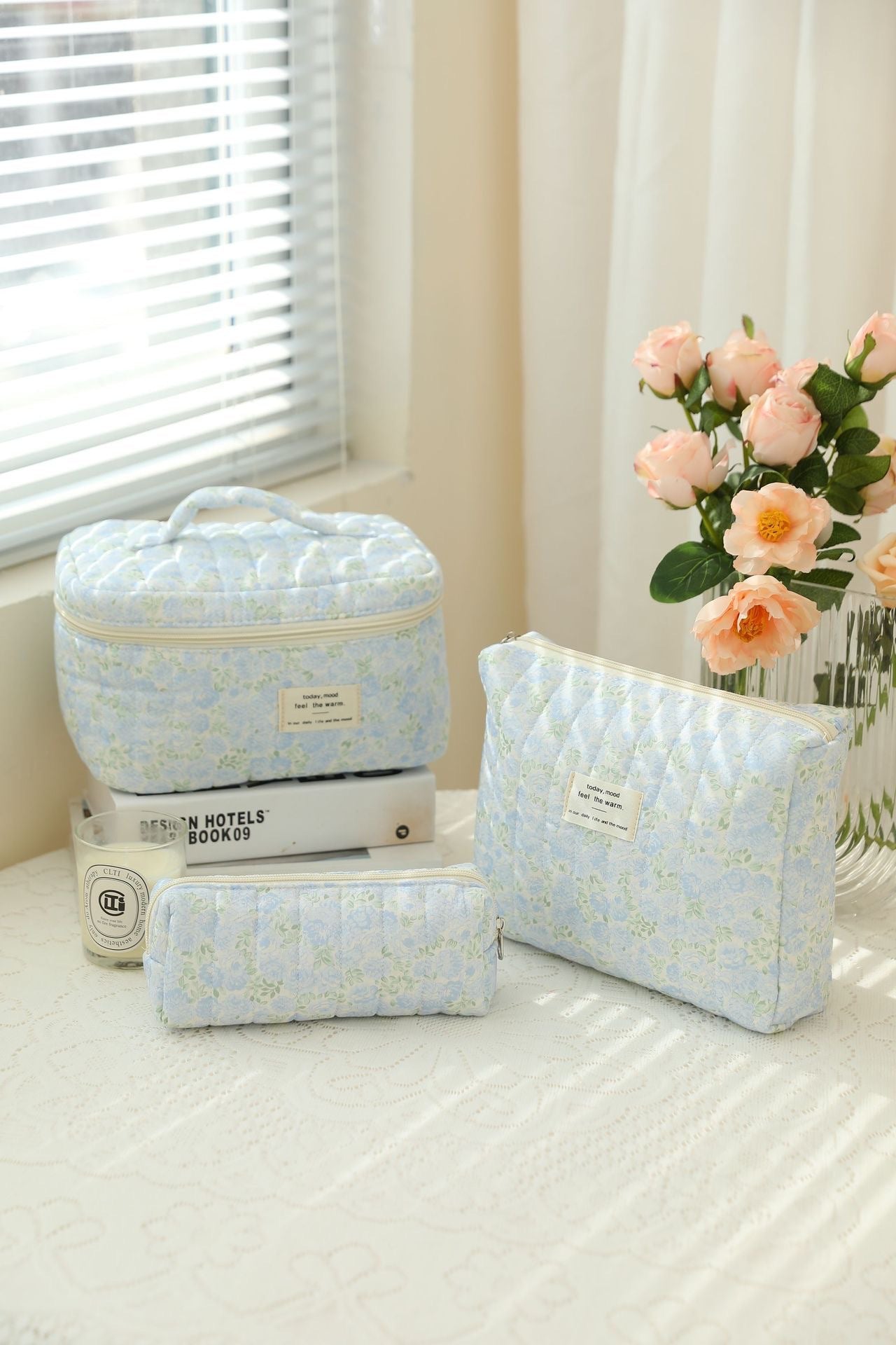 Small Floral Storage Portable Cosmetic Bag Large Capacity
