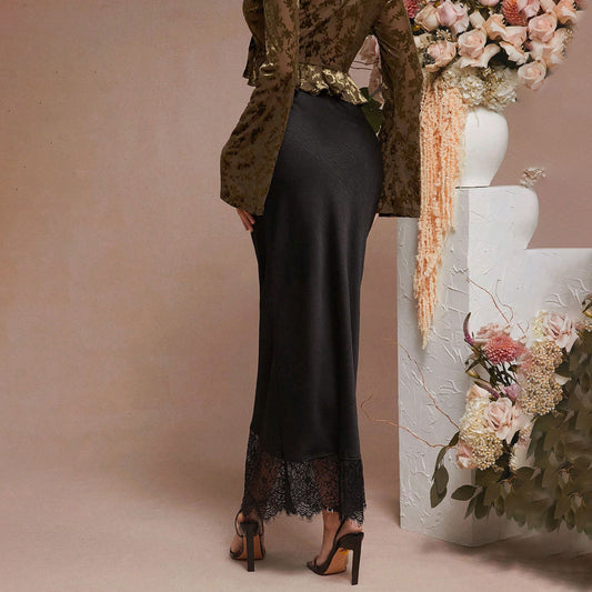 Lace Patchwork Satin Dress With A Luxurious Touch For Socialites