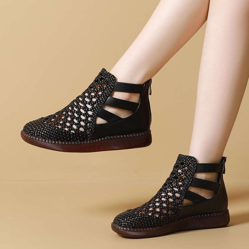 Flat Soft-soled Comfortable Mom Shoes Sandals