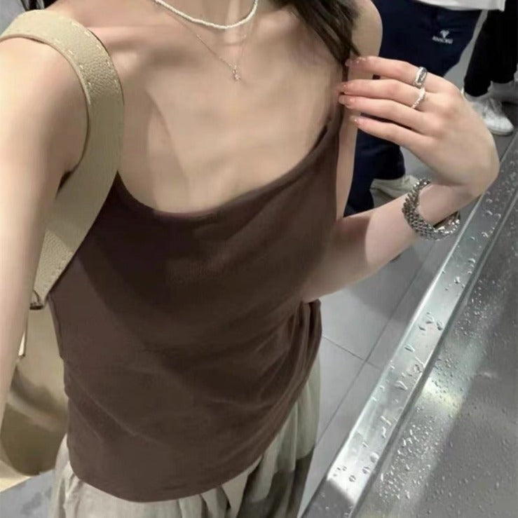 Comic-style Outerwear Camisole With Built-in Chest Pads
