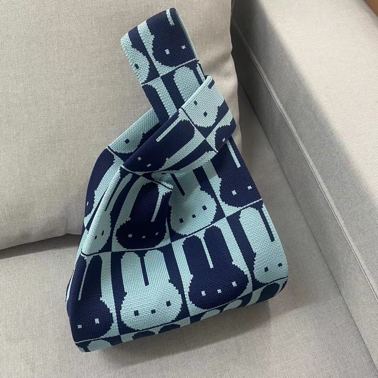 Woolen Yarn Simple Knitted Shoulder Bag Rabbit Holder