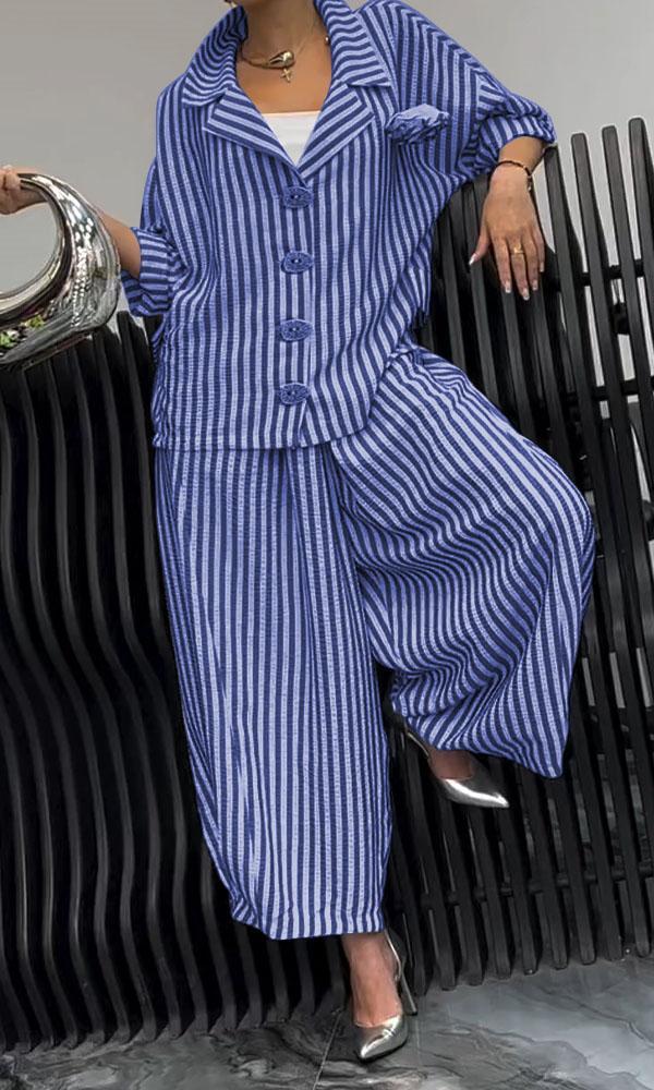 A Casual Set Of Loose Flower-striped Blazer With A Commuting Style