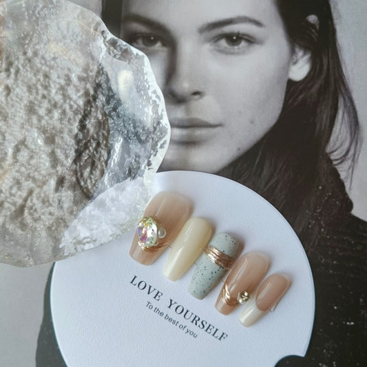 Autumn And Winter Atmosphere Wear Nail Patch Warm Color High Sense Metallic Pile Rhinestone