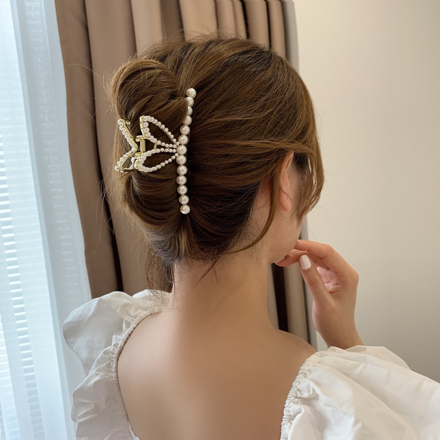 Pearl Bunny Ears Clip Female Large Back Head