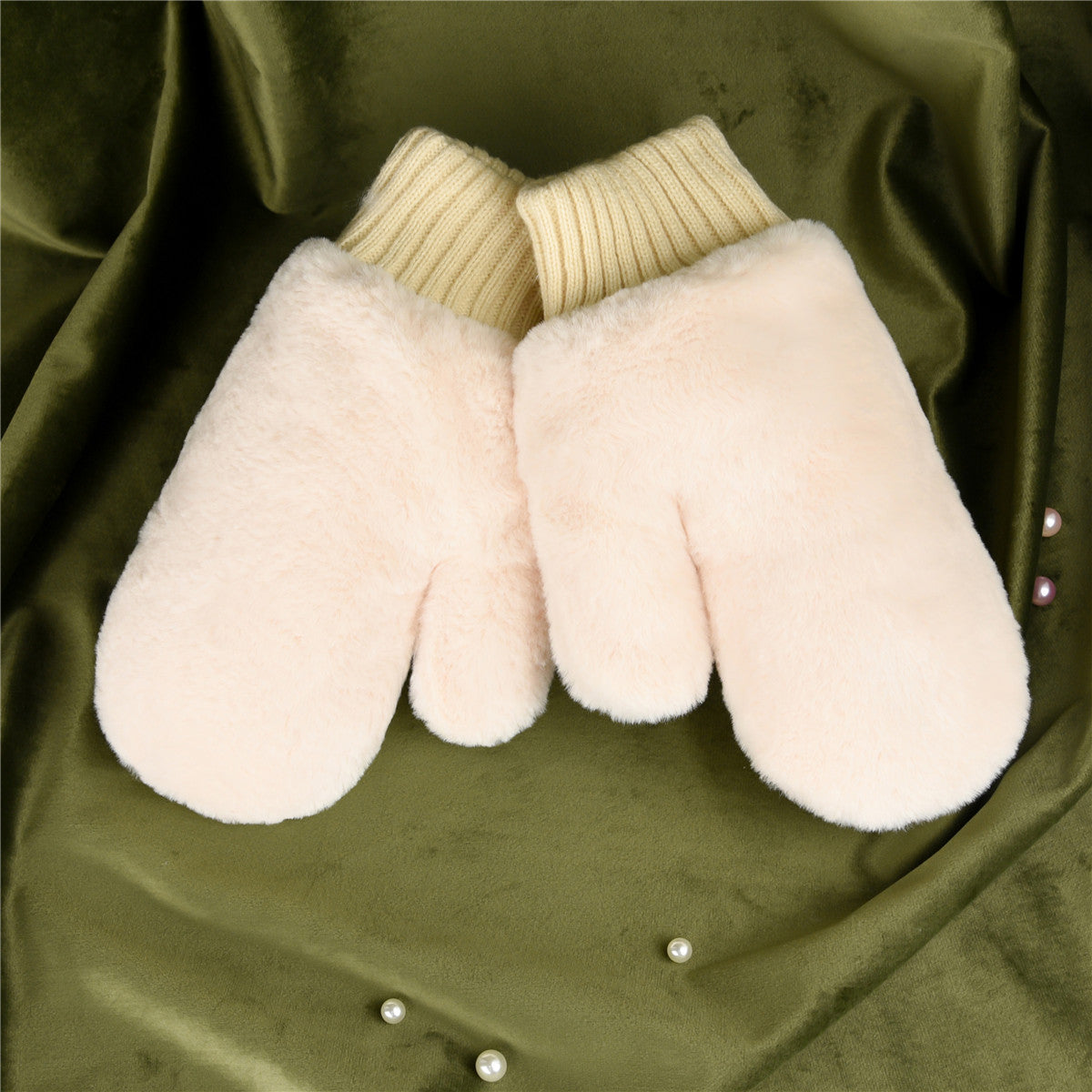 New Candy-colored Rabbit Plush Halter Gloves