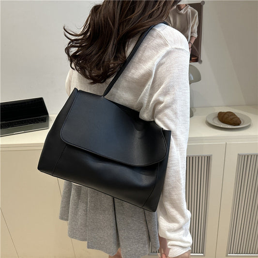 Large Capacity Tote Bag Portable Commuter Oversized Shoulder