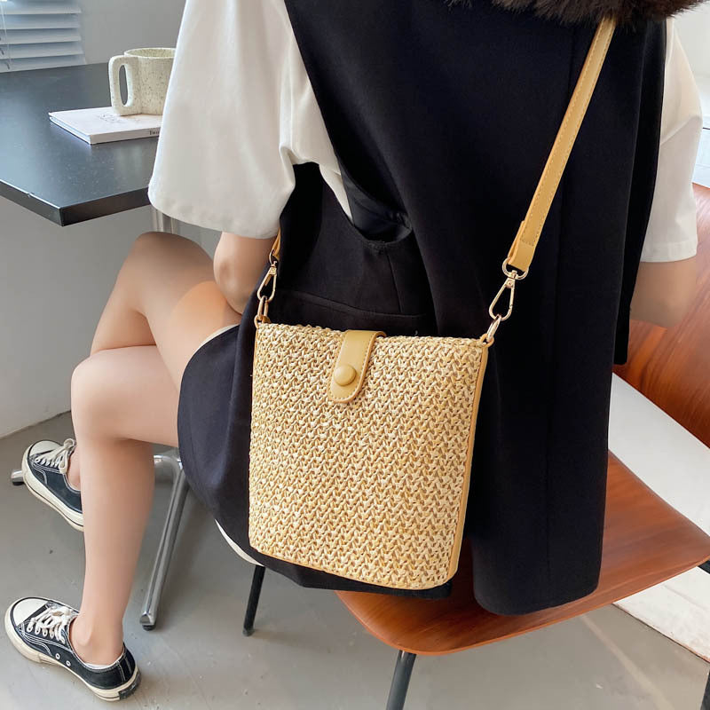 Casual Fashion Woven Bucket Bag