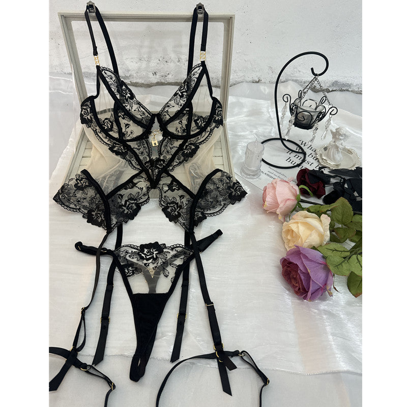 Mesh See-through Thin Lace Three-piece Set