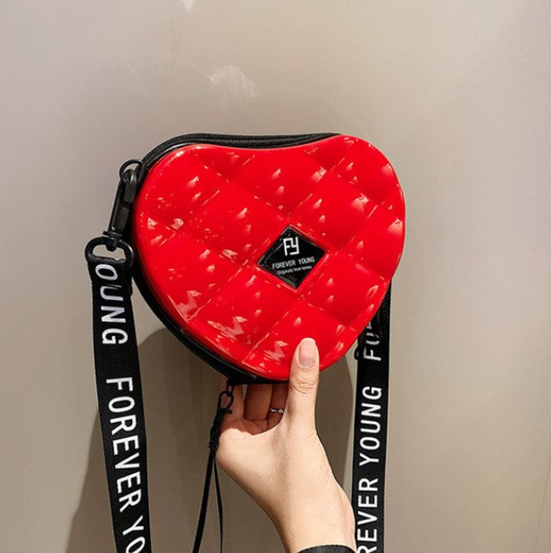 Large capacity slant bag