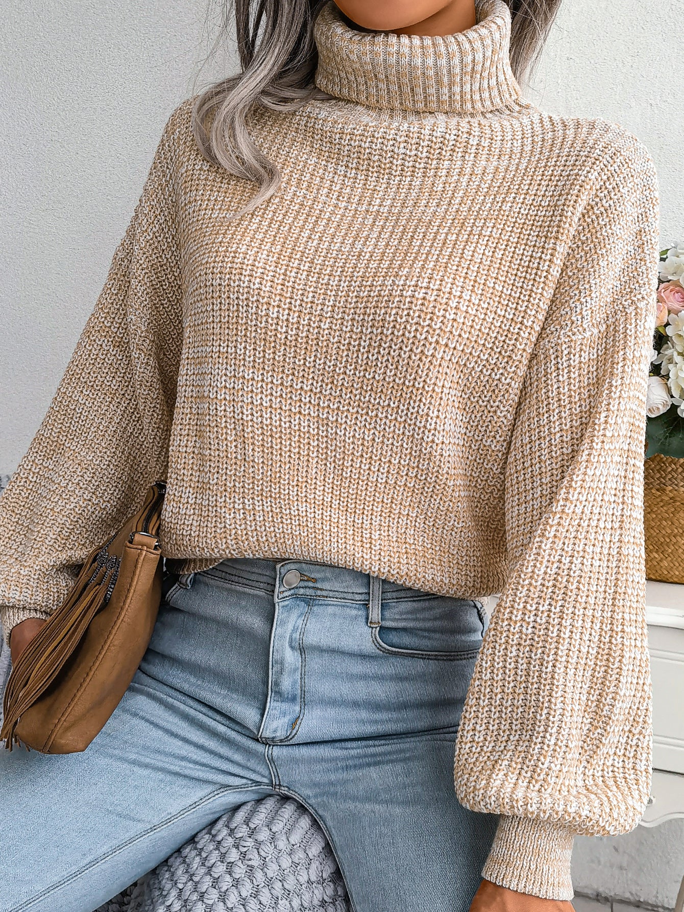 Women Mixed Color Lantern Sleeve Turtleneck Knit Sweater