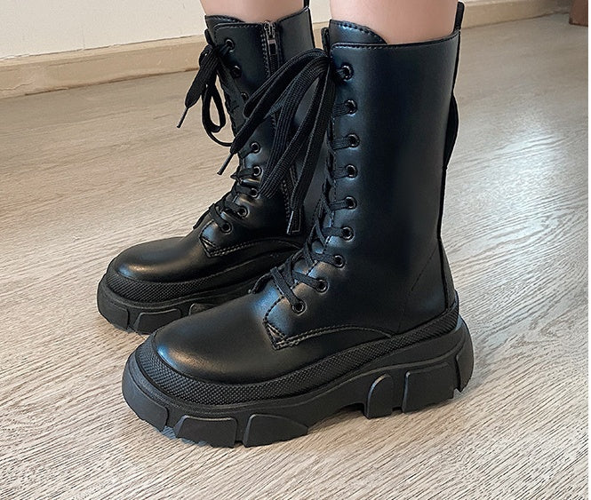 The Wind Is Blowing Up The Street Handsome Locomotive Short Boots