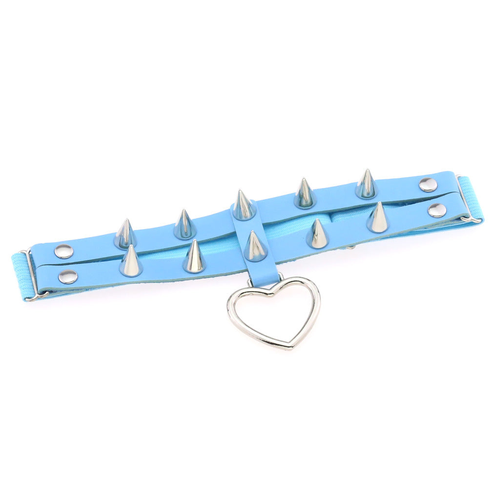 Double Row Spike Rivet Peach Heart Pendant Leg Ring