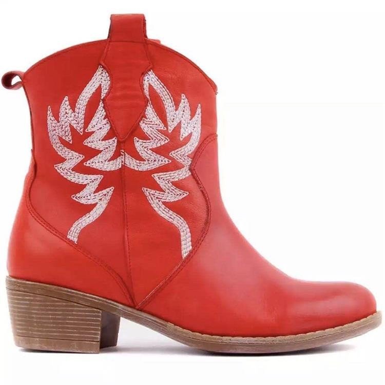 Embroidered Short Barrel Wood Heel Middle Heel Martin Boots