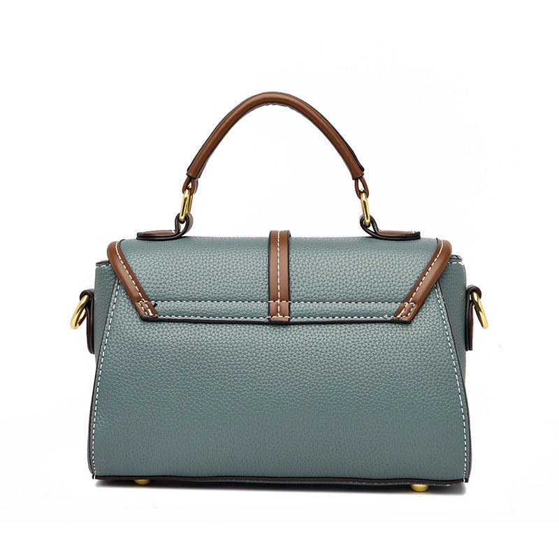 Free Shoulder Strap Square Bag Single Arrow