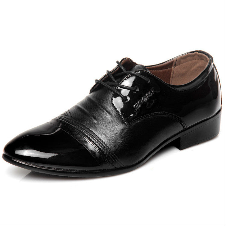 Men's casual pointed leather shoes