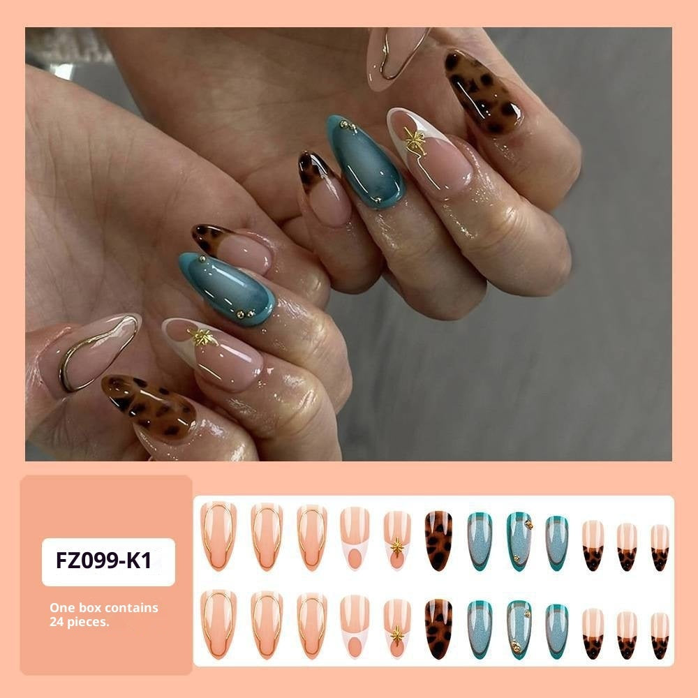 Best-selling Leopard Print French Manicure