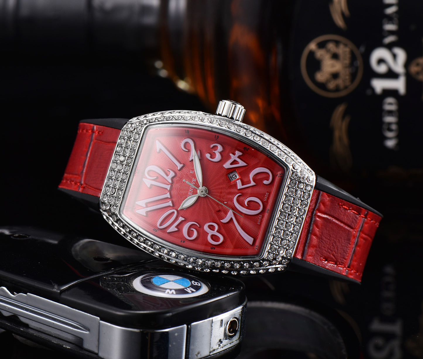 Barrel fashion casual men's belt quartz watch