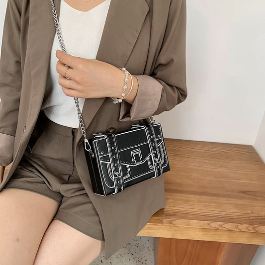 Comic Box One-shoulder Personality Girl Messenger Small Square Bag